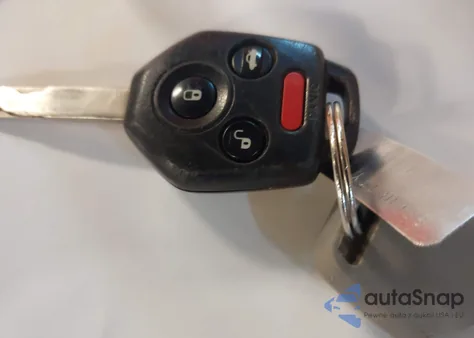 2011 Subaru Outback 2.5I Premium из США, поврежденный, VIN 4S4BRCCC3B3312154